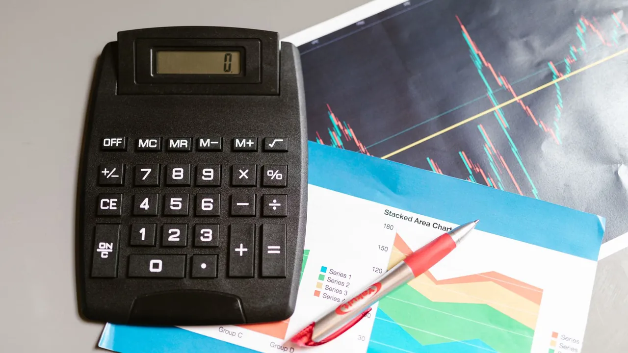 How Much Am I Spending on Subscriptions? Find Your Real Total